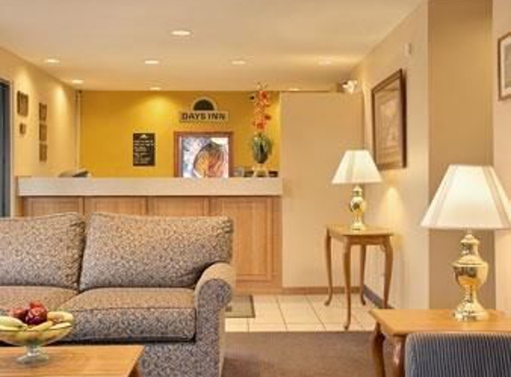 Days Inn by Wyndham Plainfield - Plainfield, IN