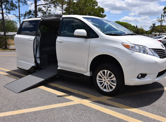 Mobility Express - New Port Richey, FL. 2017 VMI Toyota Sienna