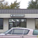 Hairstyling, Johnny's - Beauty Salons