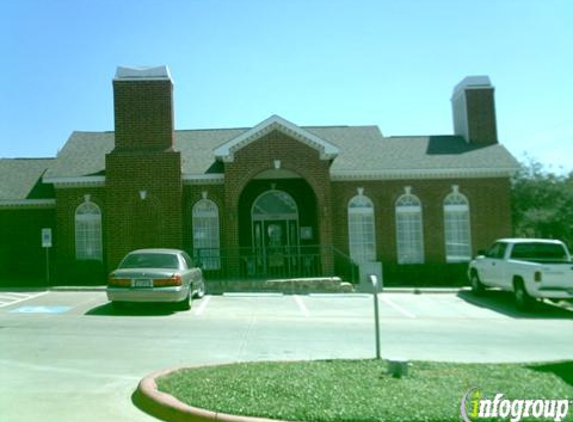 StoneBridge at Bear Creek Apartments - Euless, TX