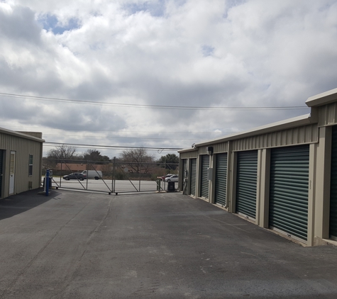 Lockaway Storage - San Antonio, TX