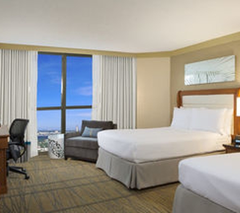 DoubleTree by Hilton Hotel Miami Airport & Convention Center - Miami, FL