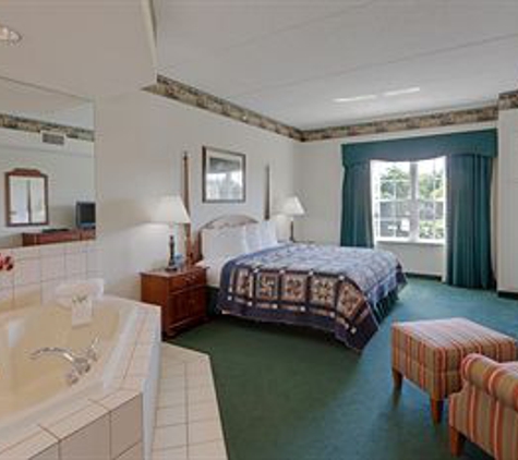 Country Inns & Suites - Lancaster, PA