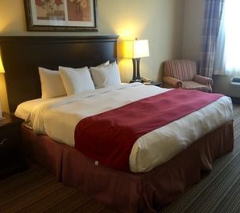 Country Inns & Suites - Bradenton, FL