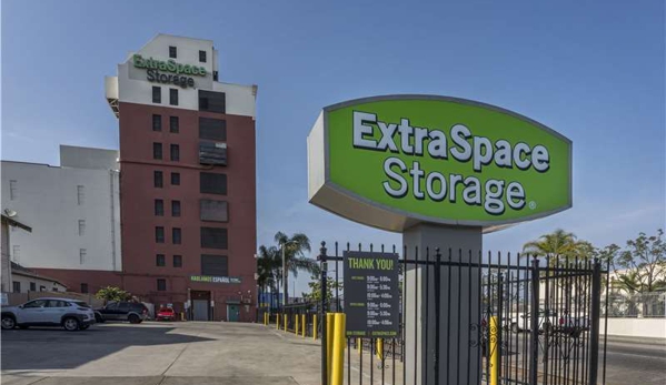 Extra Space Storage - Los Angeles, CA