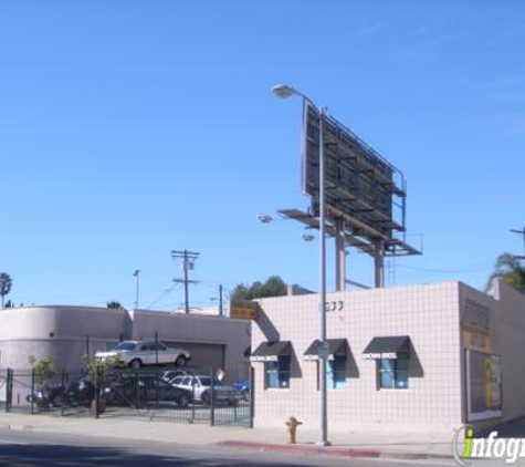 Brown Brothers Auto Body & Paint Shop - Los Angeles, CA