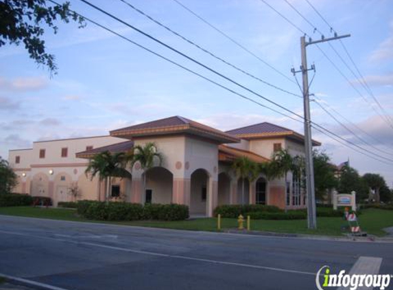 Lauderhill Town Public Library - Sunrise, FL