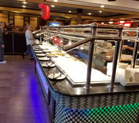 Yoki Buffett - Louisville, KY. Another view of large buffet.