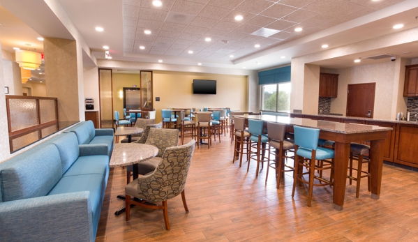 Drury Inn & Suites St. Louis Brentwood - Saint Louis, MO