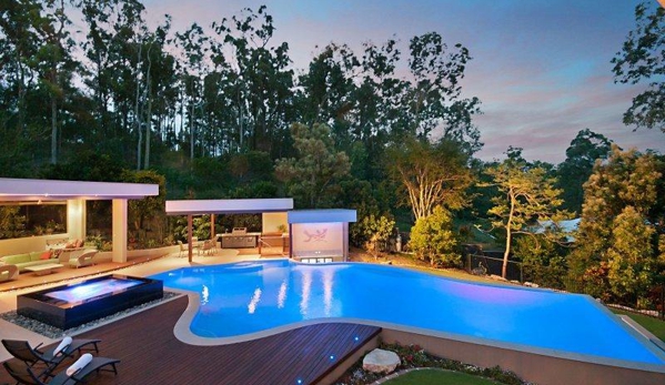 Norfolk Pools