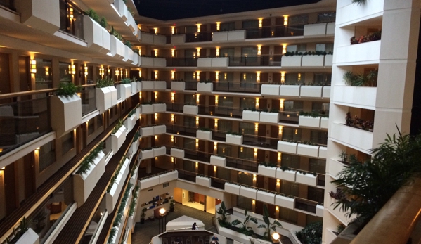 Embassy Suites by Hilton Tysons Corner - Vienna, VA