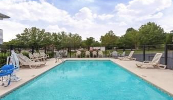 Baymont Inn & Suites - Florence, AL