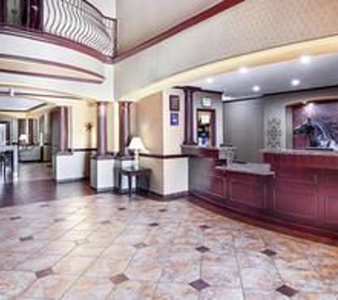 Best Western Plus Royal Mountain Inn & Suites - Athens, TX