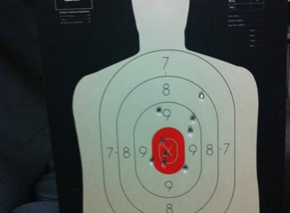 B & T Shooting Range Inc - Lorain, OH