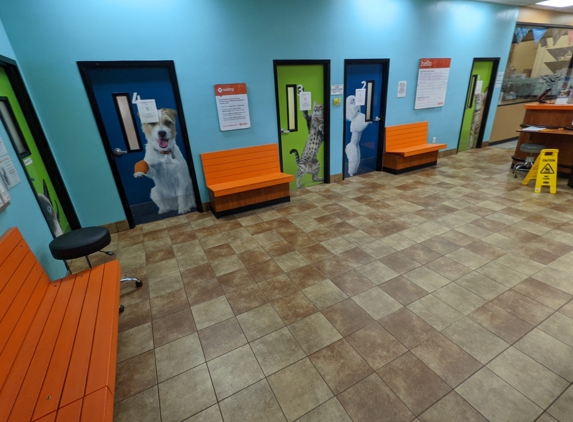 Banfield Pet Hospital - San Diego, CA