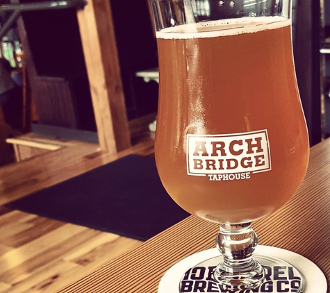 Arch Bridge Tap House - Oregon City, OR