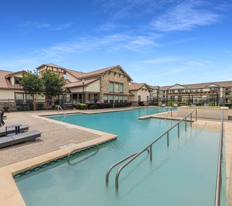 The Portofino 55+ Apartments - Pasadena, TX