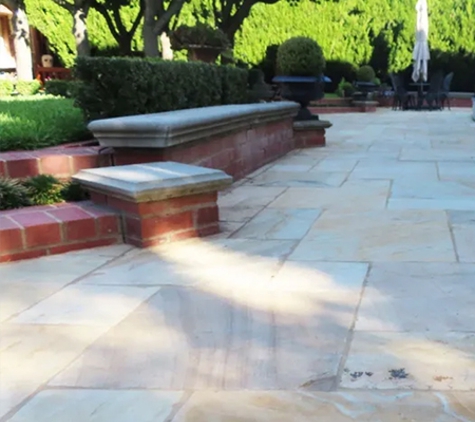 Ian Kelly Landscape Contractor - Kennington, VIC