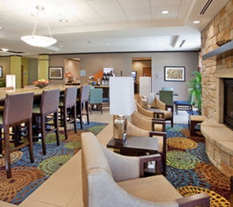 Holiday Inn Express & Suites St. Joseph - Saint Joseph, MO