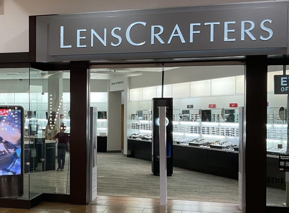 LensCrafters - Palm Desert, CA