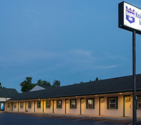 Knights Inn - Athens, OH