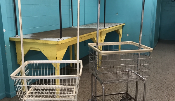 A 24 Hour Coin Laundry - Fort Walton Beach, FL. Two different size laundry carts to make loading and unloading easier.