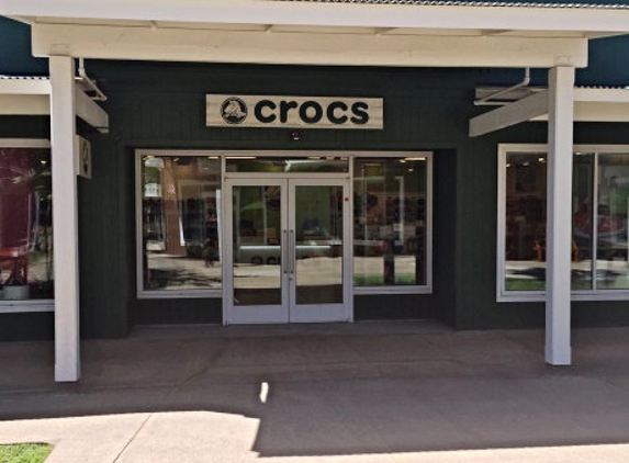 Crocs - Lahaina, HI