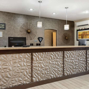 Best Western Plus Eagleridge Inn & Suites - Pueblo, CO