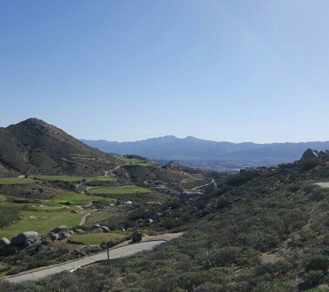 Hidden Valley Golf Club - Norco, CA