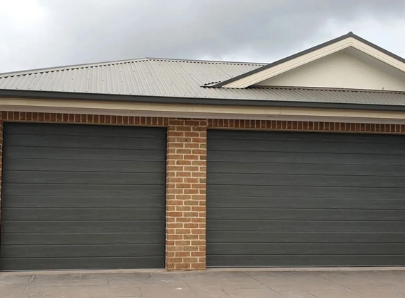 Illawarra Garage Doors - Albion Park Rail, NSW