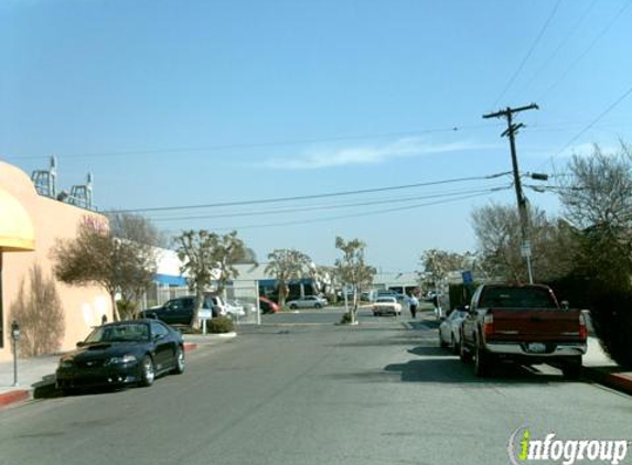 Baktur & Baktur Inc - Reseda, CA