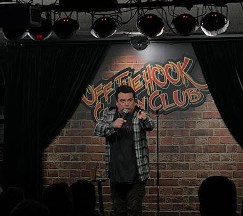 Off The Hook Comedy Club - Naples, FL