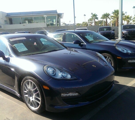 Walter's Porsche - Riverside, CA