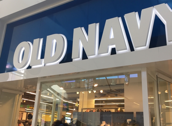 Old Navy - Culver City, CA. Mall sign