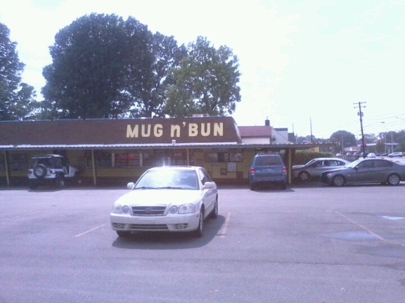 Mug'n Bun Drive In - Indianapolis, IN