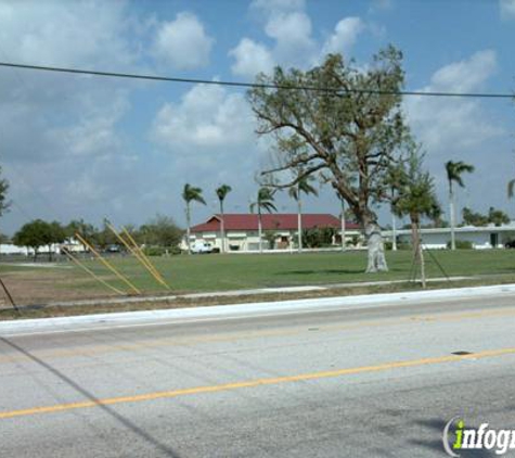 St Clare School Library - North Palm Beach, FL