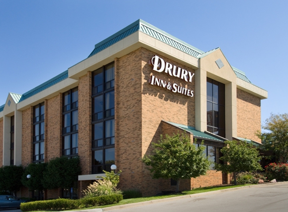 Drury Inn & Suites Kansas City Stadium - Kansas City, MO