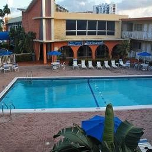 Knights Inn Hallandale - Hallandale Beach, FL