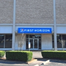 First Horizon Bank - Memphis, TN - 4990 Poplar Ave - Financial Planners