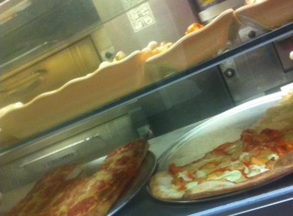 Little Italy Pizzeria - Linden, NJ