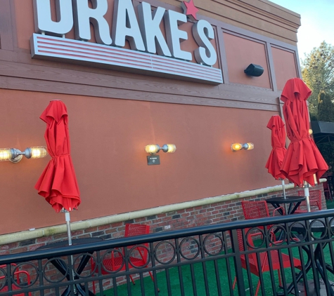 Drake's Paddock Shops - Louisville, KY