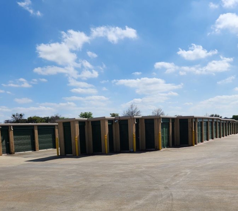 Life Storage - Coppell, TX