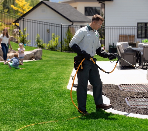 Edge Pest Control and Mosquito Services - Shawnee, KS