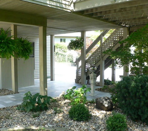 Prairie Edge Landscape - Green Valley, IL. Landscape & Design