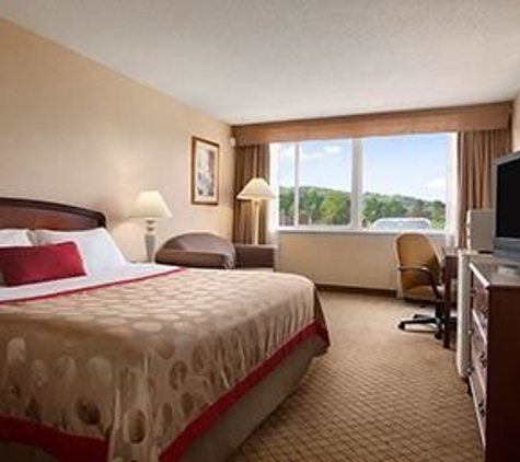 Ramada - Cortland, NY