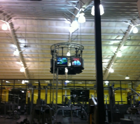 Gold's Gym - Newburgh, NY