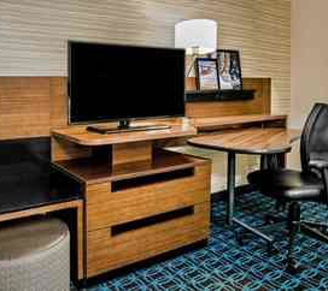 Fairfield Inn & Suites - Van, TX