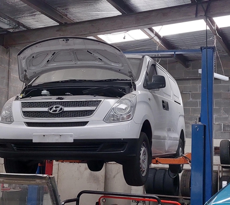 Croad Motors - Sorrento, VIC
