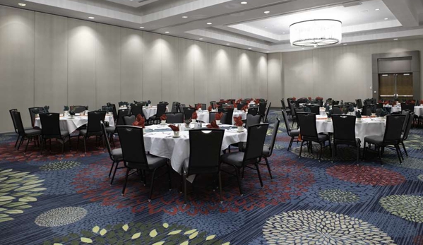 DoubleTree by Hilton Hotel Kansas City - Overland Park - Overland Park, KS