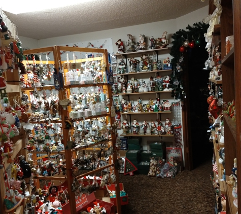 Christmas Dreams & Gifts - Ukiah, CA